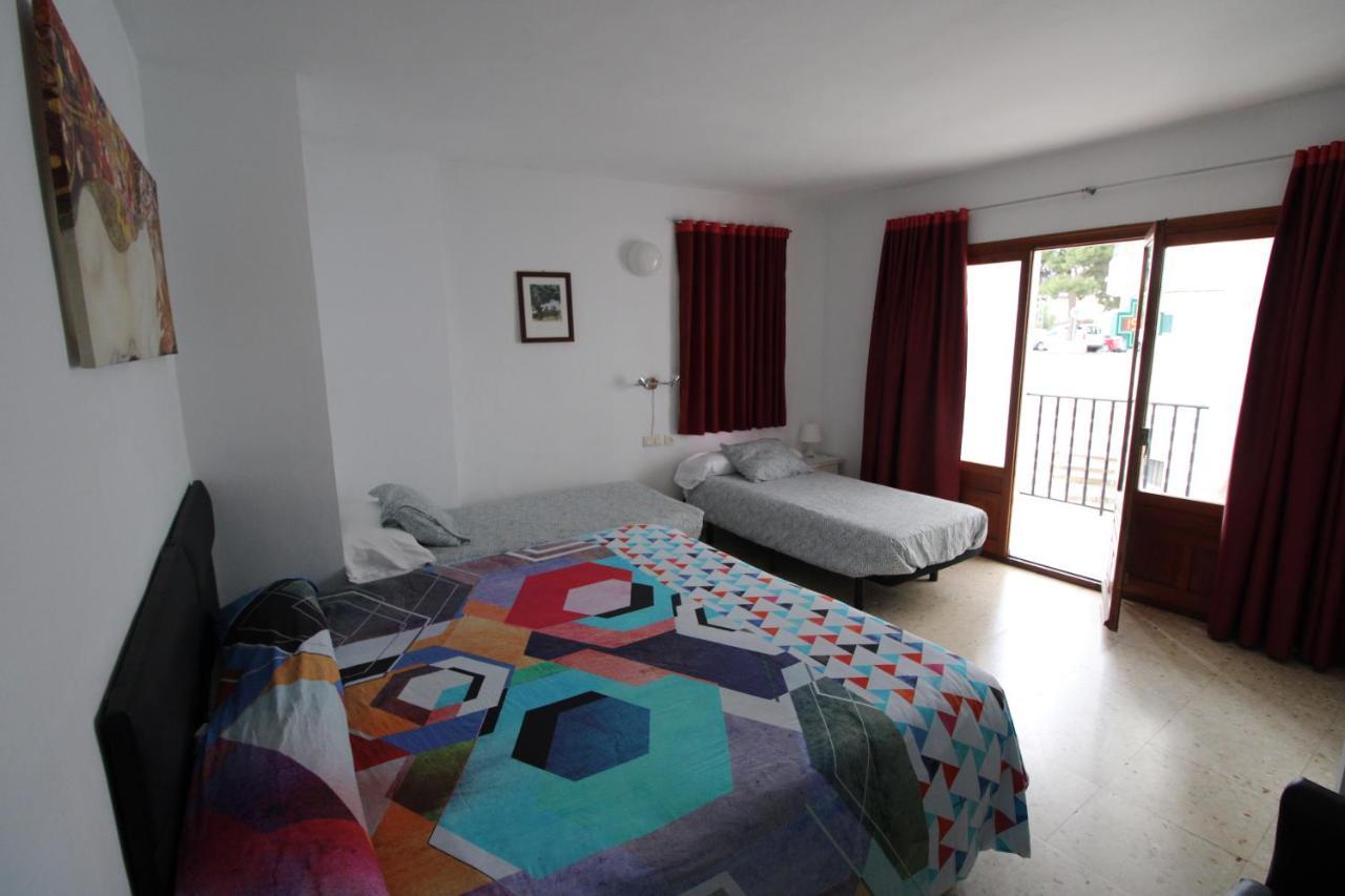 Hostal Fornet אלתיאה מראה חיצוני תמונה