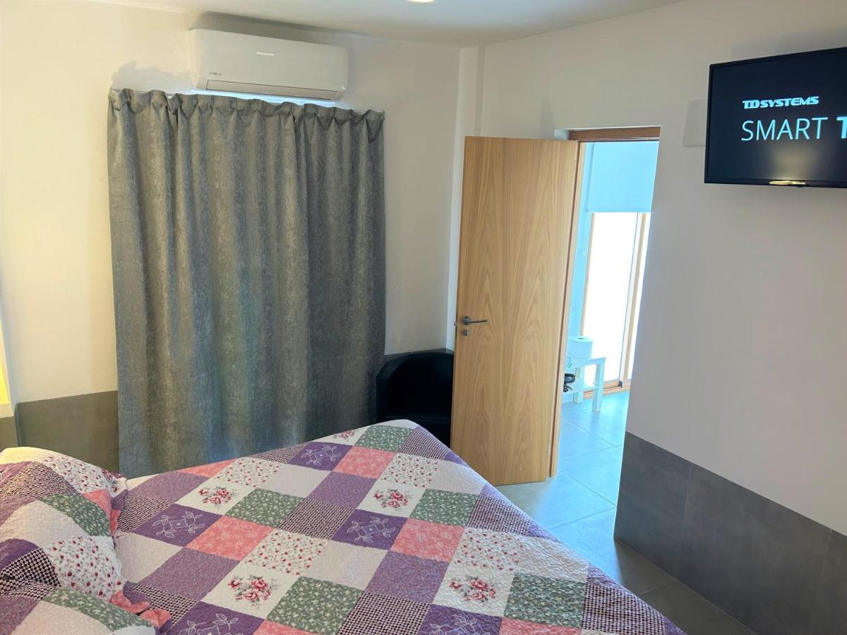 Hostal Fornet אלתיאה מראה חיצוני תמונה